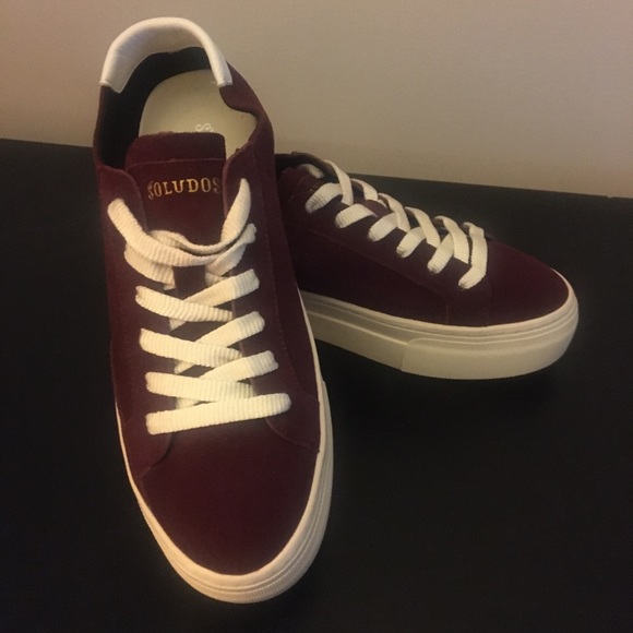 Soludos Walking Shoes/ Sneakers Size 7 - Picture 1 of 6